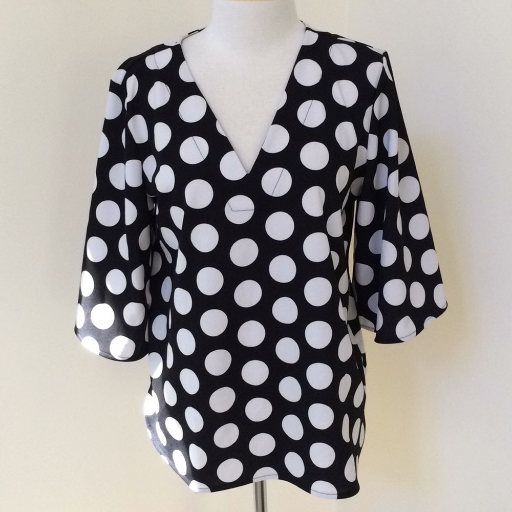 ANN TAYLOR factory Size L black polka dot top